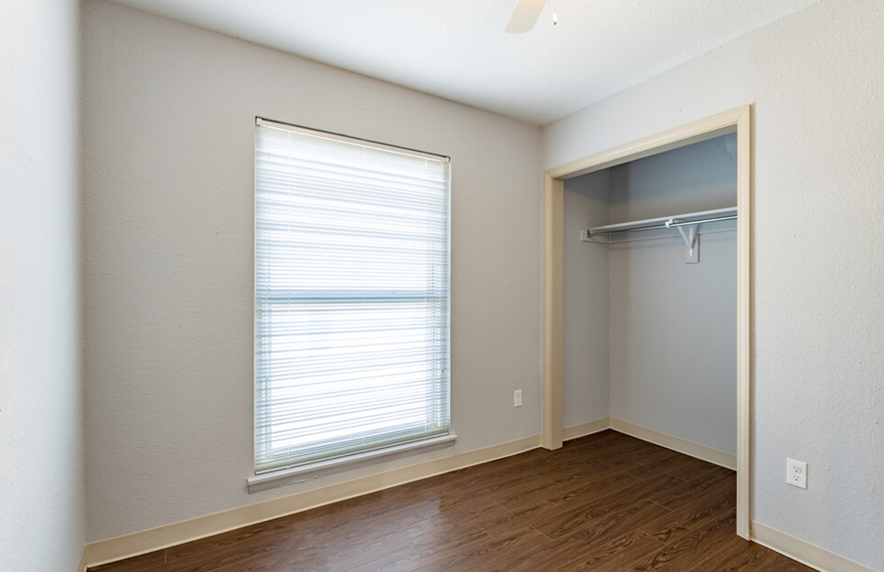 Riverview Park Apartments